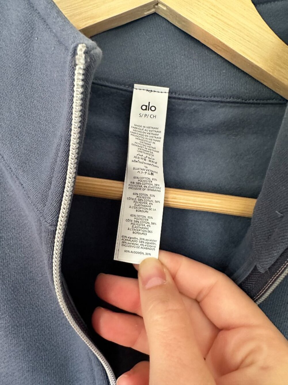 Alo Accolade 1/4 Zip Pullover - Picture 4 of 4